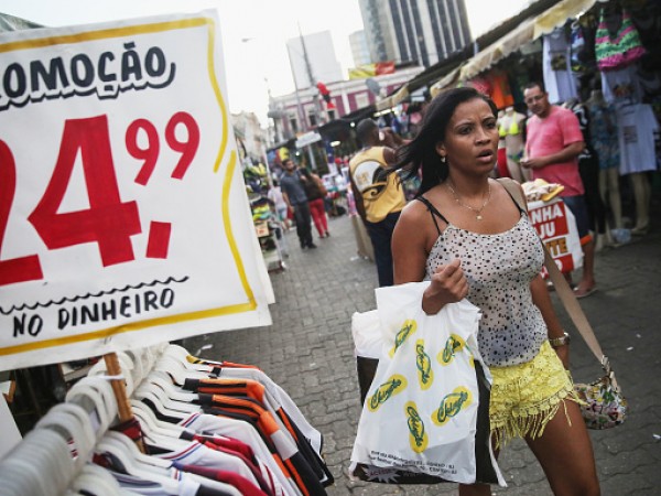 Brazil's Inflation Hovers Near 10-Year High Amidst Political Scandal