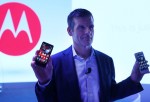 Motorola And Verizon Hold News Conference