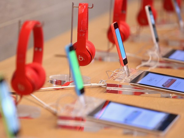 World Aids Day At Apple Store Berlin